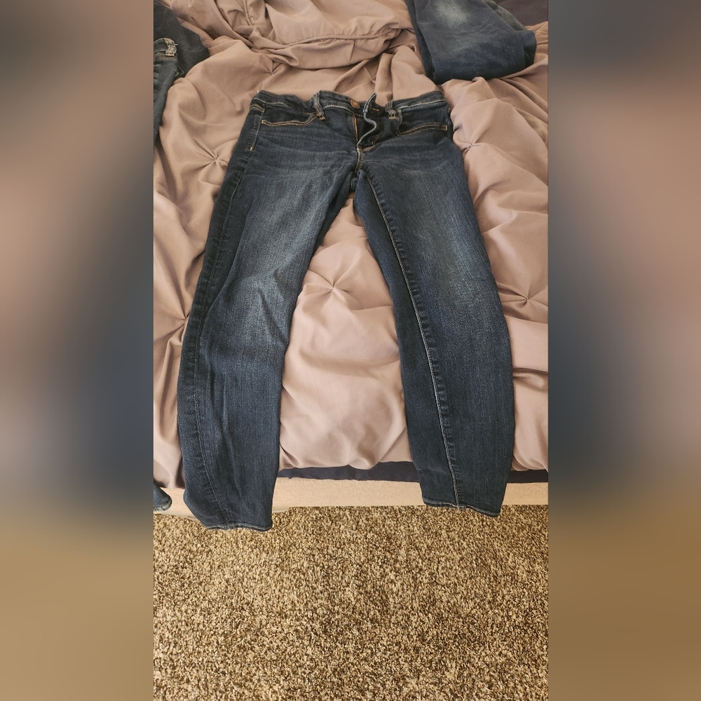 Size 8 Skinny AE Jeans